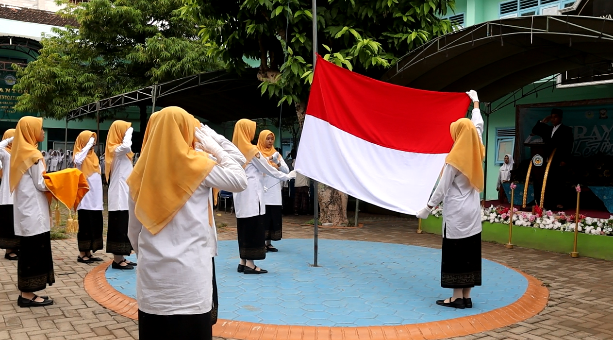 Madrasah Aliyah 1 Annuqayah Putri Gelar Rangkaian Festiva...