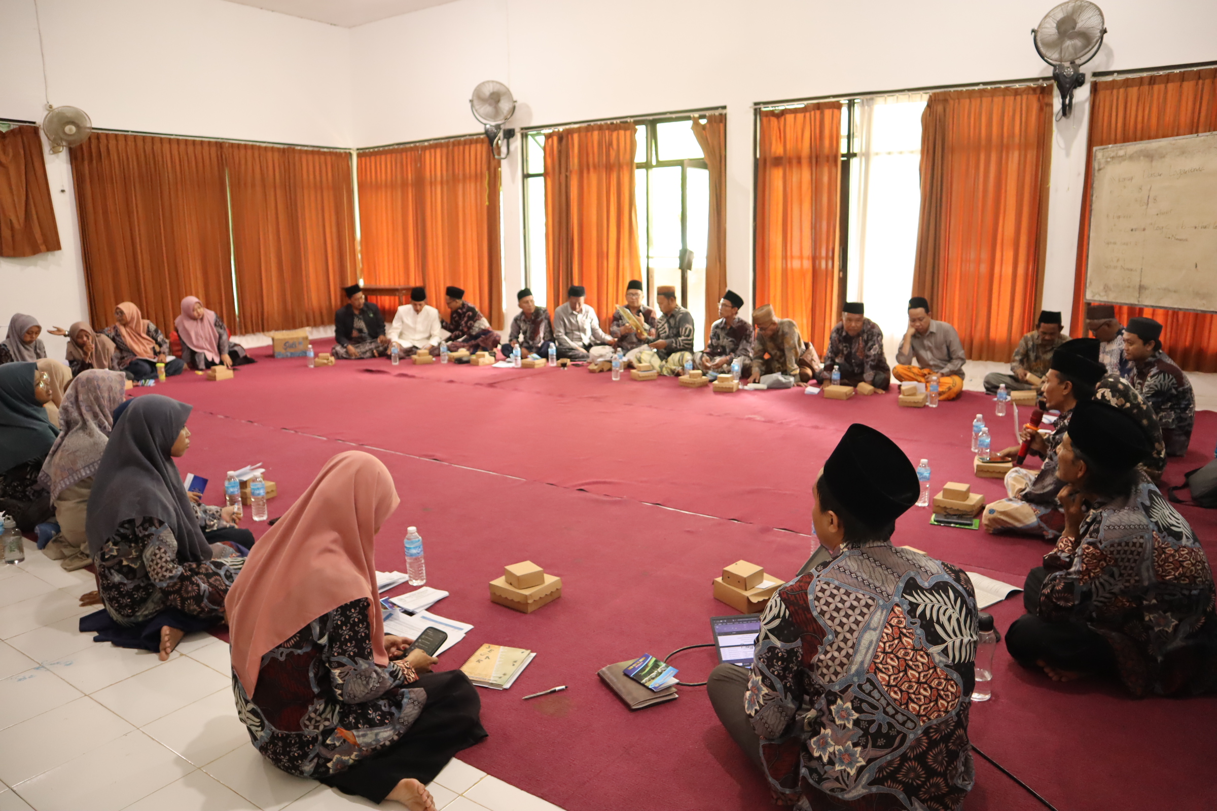 Koordinasi Kedisiplinan dan Kebersihan Siswa MA 1 Annuqay...