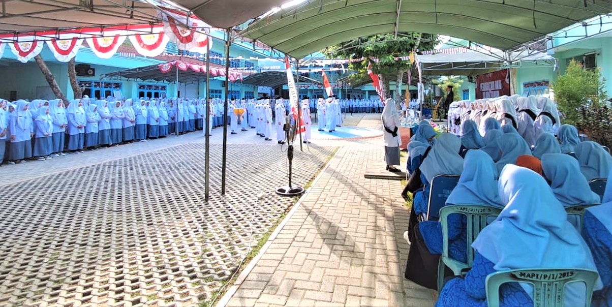 Semarak HUT ke-81 RI, MA 1 Annuqayah Putri Gelar Serangka...