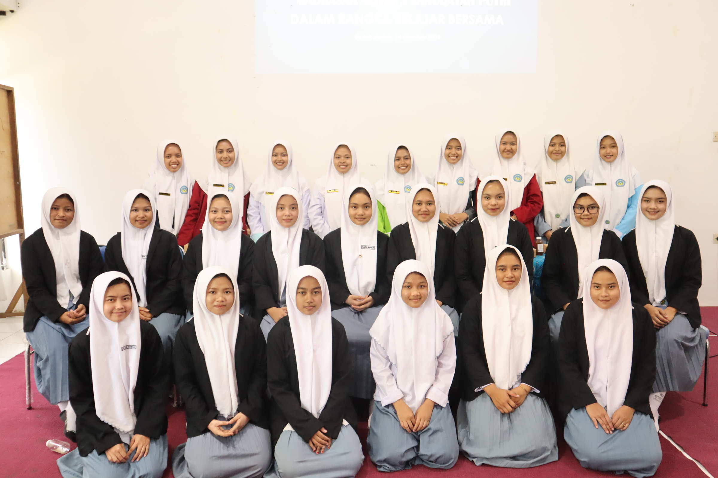 MA Miftahul Ulum Pagantenan Lakukan Kunjungan Belajar ke ...